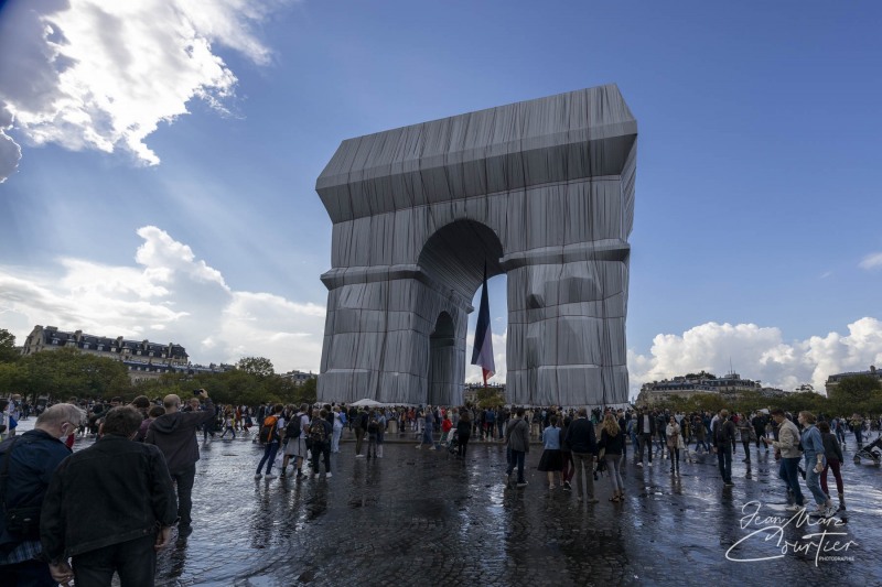 JMC3023-Paris-Arc-de-Triomphe-Christo