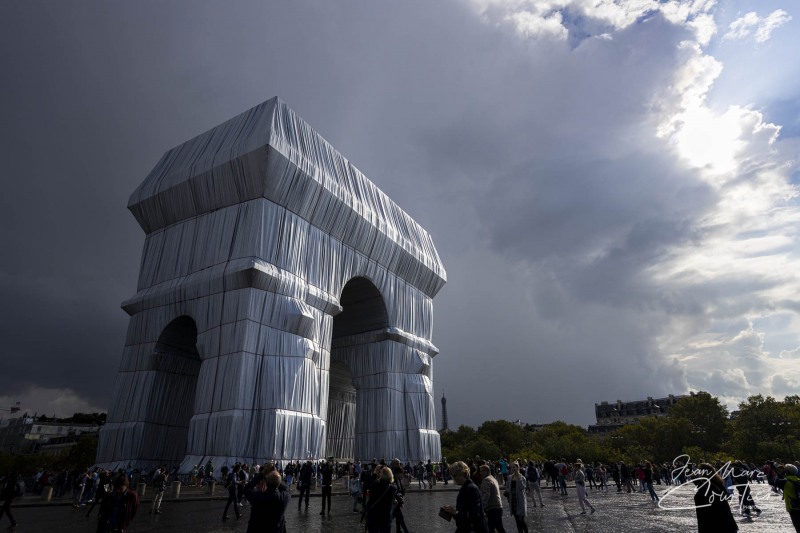 JMC3048-Paris-Arc-de-Triomphe-Christo